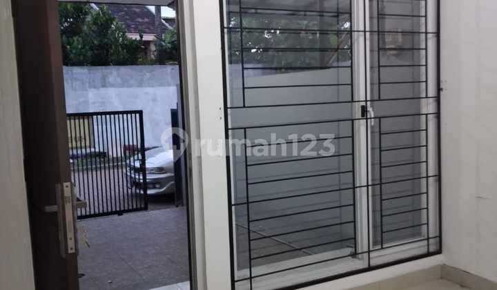 House in G Land Ciganitri Buah Batu 2