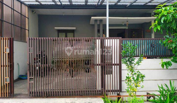 Rumah Minimalis Cantik di Taman Holis Indah 2 Bandung 1