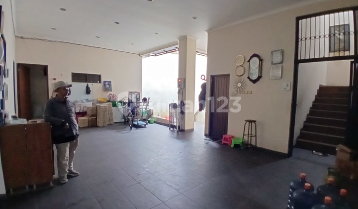 3-Story Ruko on Pajajaran Main Road, Suitable for Office or Business, Strategic Location.