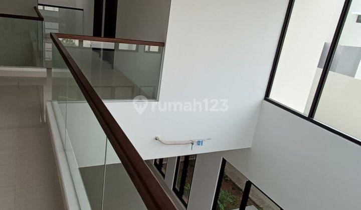 RUMAH INVESTASI CLUSTER EMILY SUMMARECON BANDUNG LEBAR MUKA 12 MTR 2