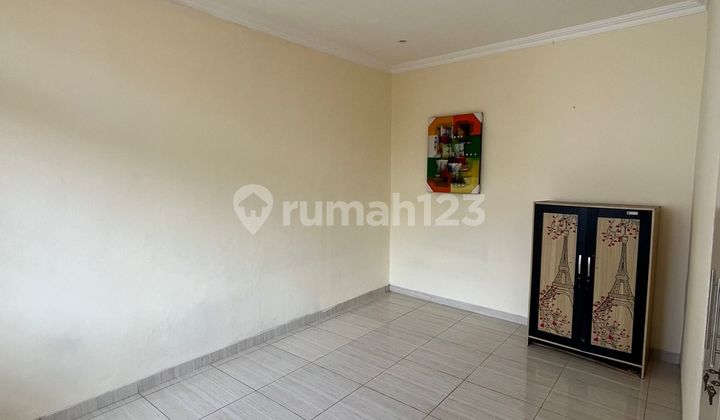 Rumah Tengah Kota Sudah Renovasi Siap Pakai Dekat Kemana2 2