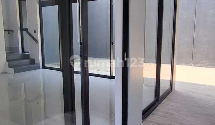 NILAKANCANA HOUSE RUMAH BARU KBP LIMITED EDITION