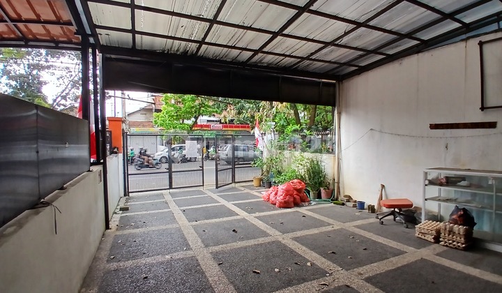 3-Story Ruko on Pajajaran Main Road, Suitable for Office or Business, Strategic Location.