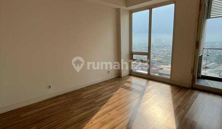 Apartemen Dengan Fasilitas Lengkap Dengan View Lepas Kota Bandung Dari Ketinggian Lantai 20