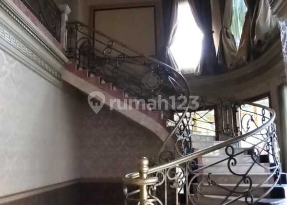 Rumah.mewah Dikawasan Elite Kota Jakarta Pusat 2