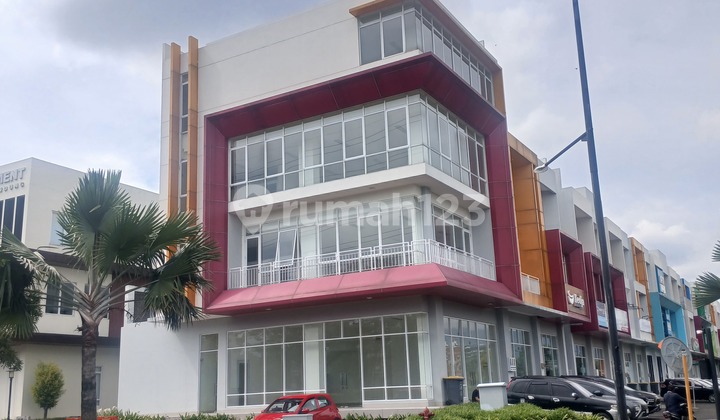 Ruko Hook 4 Floors Summarecon Bandung Prime Location Suitable for All Types of Business 2
