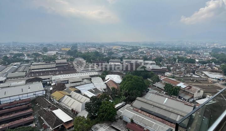 Apartemen Dengan Fasilitas Lengkap Dengan View Lepas Kota Bandung Dari Ketinggian Lantai 20