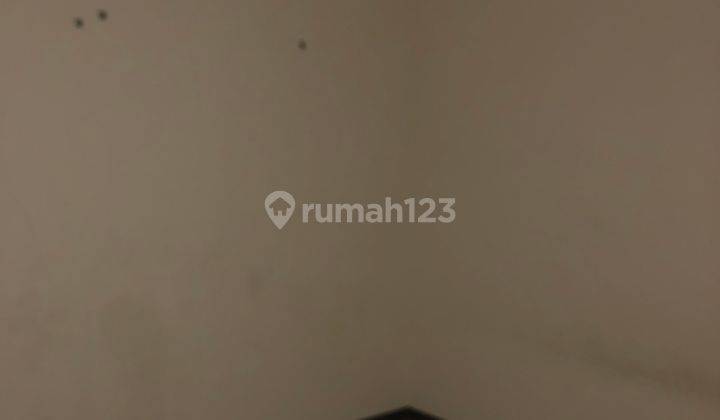 Disewa Rumah Siap Huni 2 Lantai Komplek Sarijadi Bandung 8