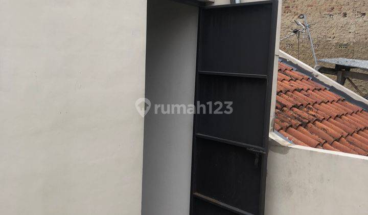 Disewa Rumah Siap Huni 2 Lantai Komplek Sarijadi Bandung 14