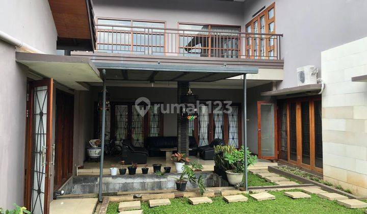 Dijual Rumah Besar Asri Kokoh Full Jati Tubagus Ismail Dago Lokasi Depan 1