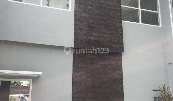 Dijual Rumah Baru Minimalis Setiabudi Regency Sersan Bajuri 