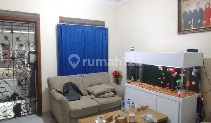 For Sale Ready-to-Occupy House in Elite Complex at the Center of Cimahi City, Very Comfortable Environment 2