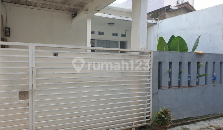 Dijual Rumah Siap Huni Komplek Sarijadi Bandung Dijual Rumah Siap Huni Komplek Sarijadi Bandung