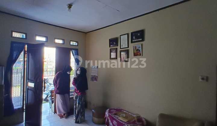 Dijual Rumah Hook Akses Jalan Besar Untuk Dikomplek Permata Cimahi