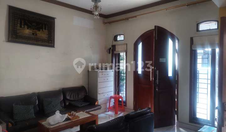 For Sale Ready-to-Occupy House in Antapani Complex, Bandung