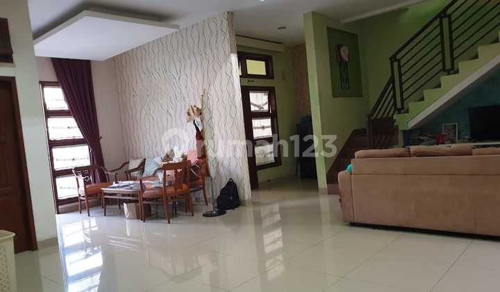 Dijual Rumah Lux Komplek Sarijadi Bandung Dekat Maranatha 1