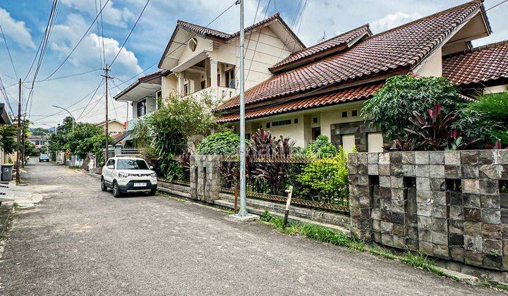 foto lainnya rumah luas di komplek cikutra