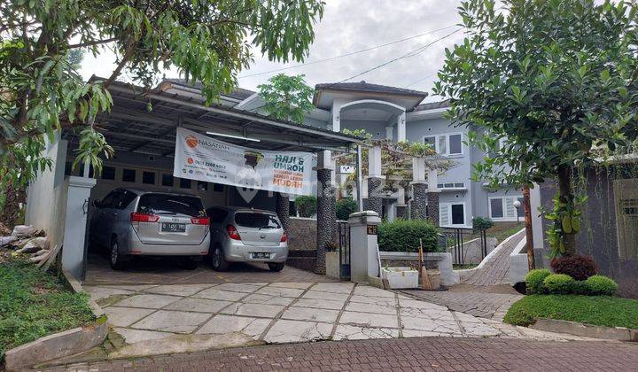 Rumah Villa dengan udara Sejuk di Timur Kota Bandung 2