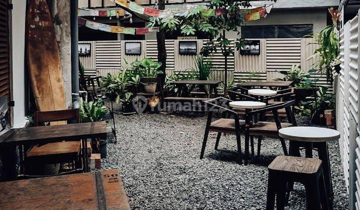 Rumah Heritage Cocok Untuk Usaha di Jalan Dipatiukur Bandung