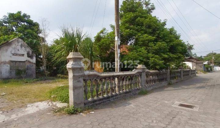 Dijual Tanah Sleman Barat Tugu Jogja di Jl. Kabupaten 2