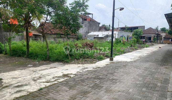 Tanah Dekat Kampus Ugm di Jl. Raya Ngebo Sleman 1