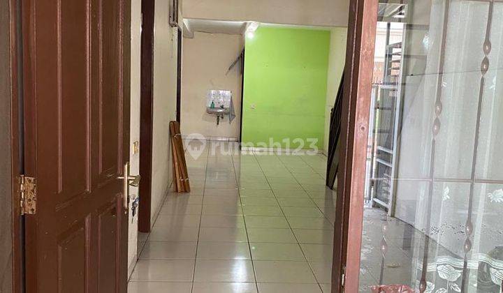 Rumah 1 1/2 lantai di Taman Semanan Indah, hadap utara 1