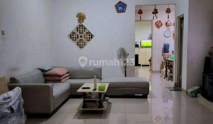 Rumah di Taman Semanan Indah Lebar 6, Hadap Barat, Strategis  1