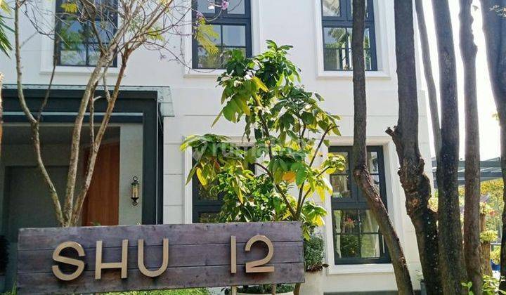 Di Jual Rumah Tinggal Jl. Sutera Harmoni Lokasi di Hook Boulevard 2