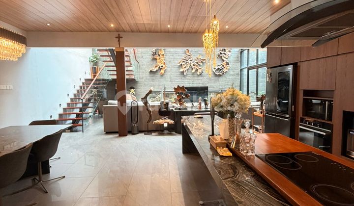 Rumah Mewah di Alam Sutera Palmyra, Siap Huni, Full Furnish 2