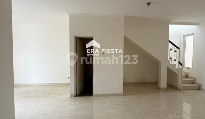 Modern Minimalist House in Taman Semanan Indah