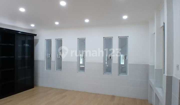 House in Taman Semanan Indah Dharma Permata, Hook, Semi Furnished 2