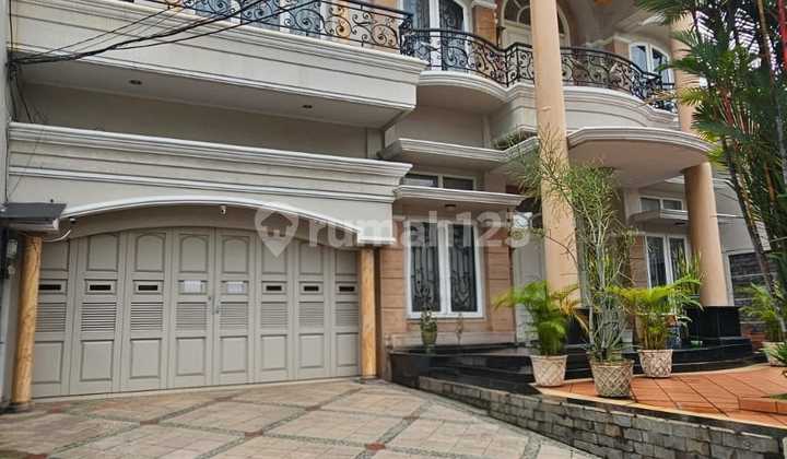 Di Jual !!! Rumah Mewah Daerah Petojo Utara 3 Lantai Di Jual !!! Rumah Mewah Daerah Petojo Utara 3 Lantai