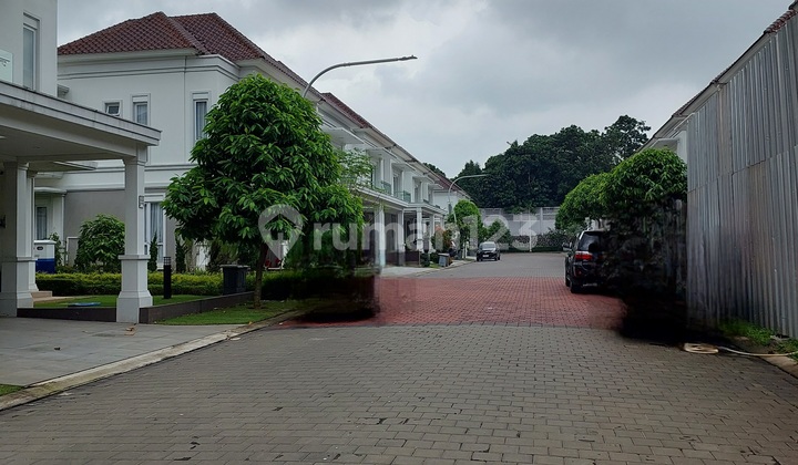 For Rent Fast New House 4+1 Bedrooms in Pasadena Residence Gading Serpong 2