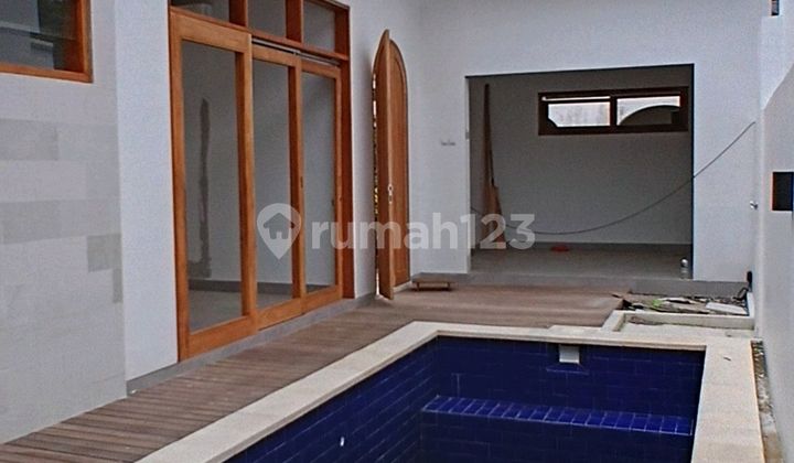 Villa Baru Siap Huni Dekat Exit Tol Nusa Dua Bali