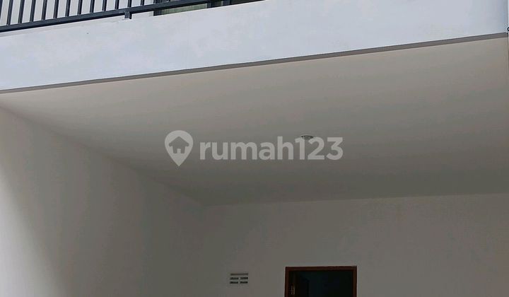 Rumah 2lantai Siap Huni Baru Gress Dekat Renon Denpasar Bali