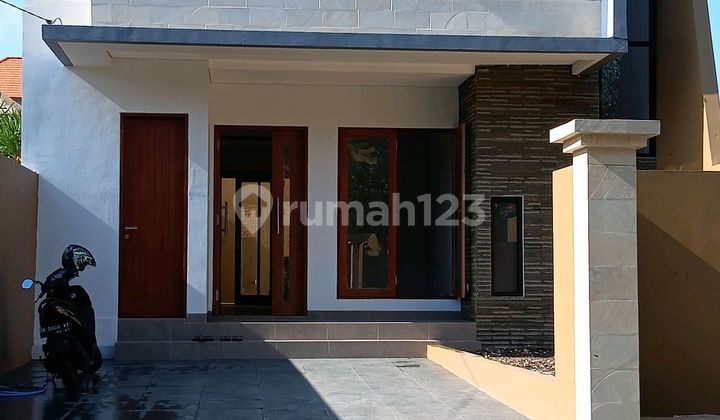 Two-Story Semi Villa New Ready to Occupy Renon Denpasar Bali Two-Story Semi Villa New Ready to Occupy Renon Denpasar Bali