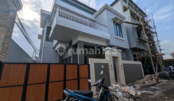 Rumah Lantai.2 Semi Villa Dkt Sanur Denpasar Bali