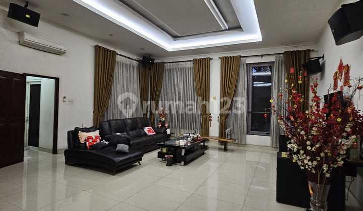 Dijual Rumah PIK BGM uk 529m² Hook Danau Luas dan Ekslusif di Bukit Golf Mediterania PIK 
 2