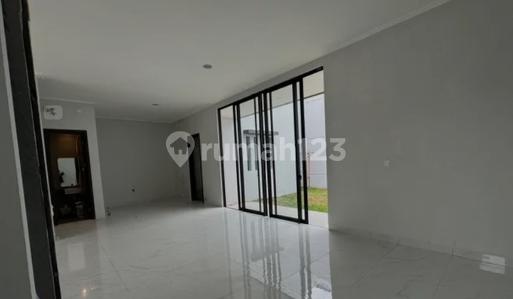 Disewa Rumah PIK 2 2Lt  Uk 120m² at Tangerang 2
