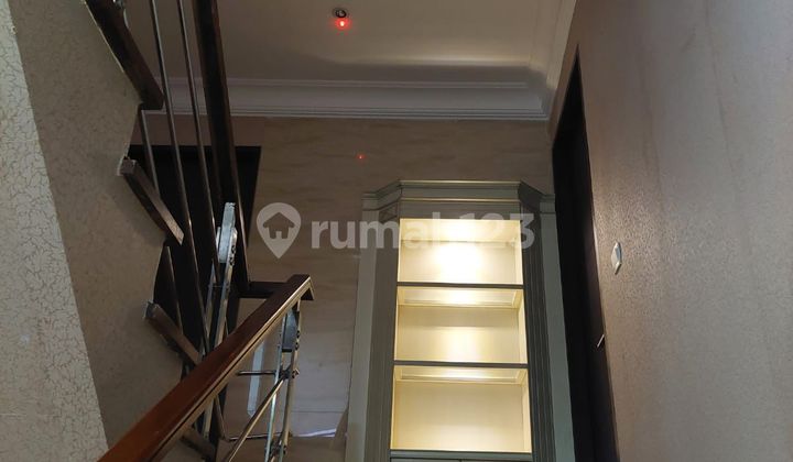 Disewa Rumah Seafront Ancol 3lt Uk 144m² furnished at Jakarta Utara 2