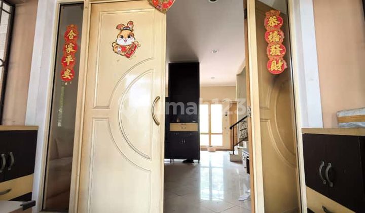 For Sale Acacia House Semi-Furnished