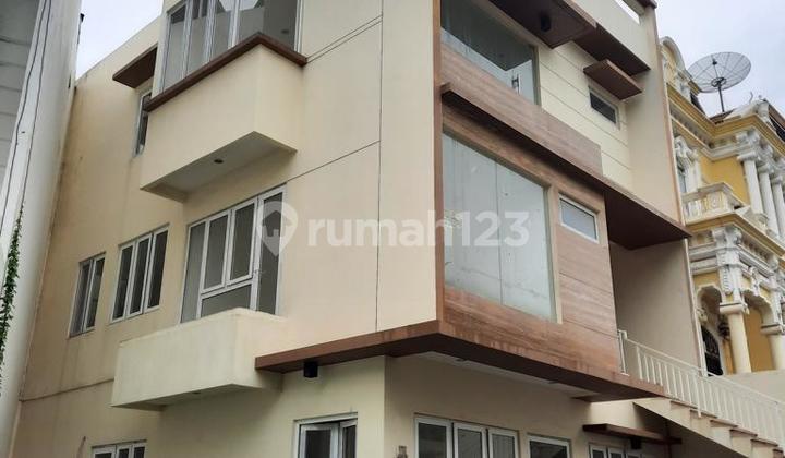 For Sale: Layar Permai PIK House, SHM 3.5 Floors Unfurnished
