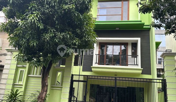 Di Jual Rumah Pinisi Semi Furnsih Pantai Indah Kapuk Di Jual Rumah Pinisi Semi Furnsih Pantai Indah Kapuk