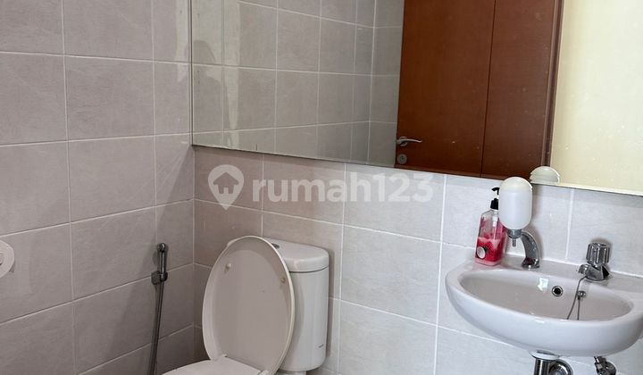 Di Jual Apartemen Condo Greenbay Unfurnish