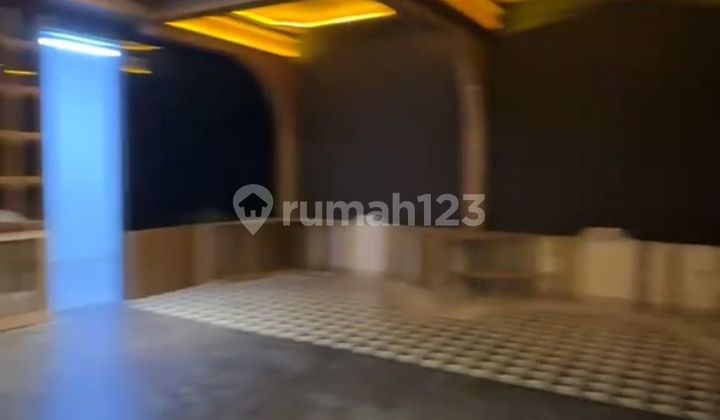 For Sale: 2-Unit Linked Shophouse Soho Ebony Golf Island