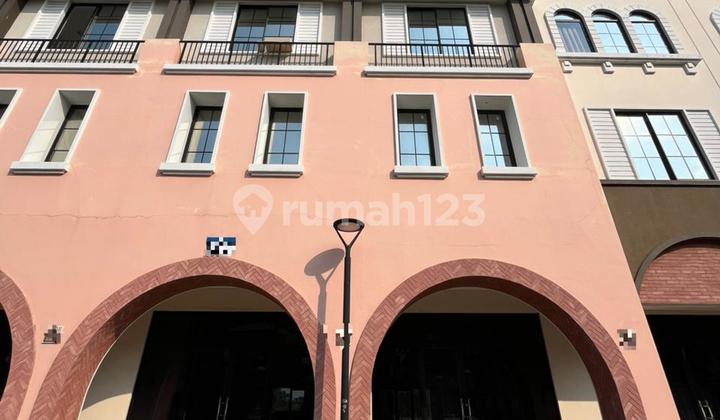 Di Sewakan Ruko Osaka Otpa Ukuran 4,5 X 15 Unfurnish