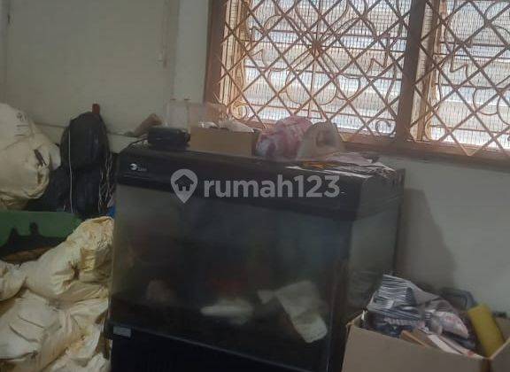 Dijual Ruko di Jln. Tiang Bendera , Tambora. 2