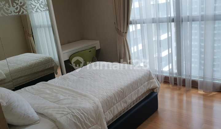 Di Jual Apartemen Residence 8 Senopati Jakarta Selatan 2