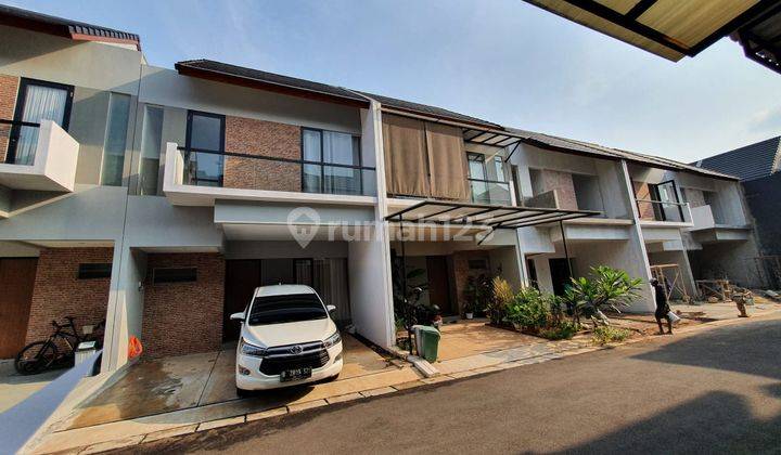 Disewakan Townhouse di Kebagusan Raya Full Furnished Pasar Minggu Jakarta Selatan 1