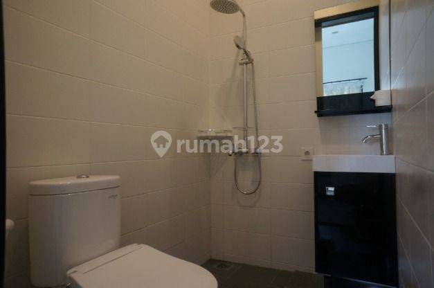 Disewakan Rumah Bagus Dan Minimalis Dalam Cluster di Puri Kembangan Jakarta Barat 6